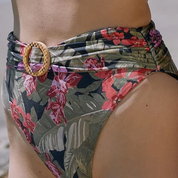 Beach Riot Rita Top and Halle Bottom